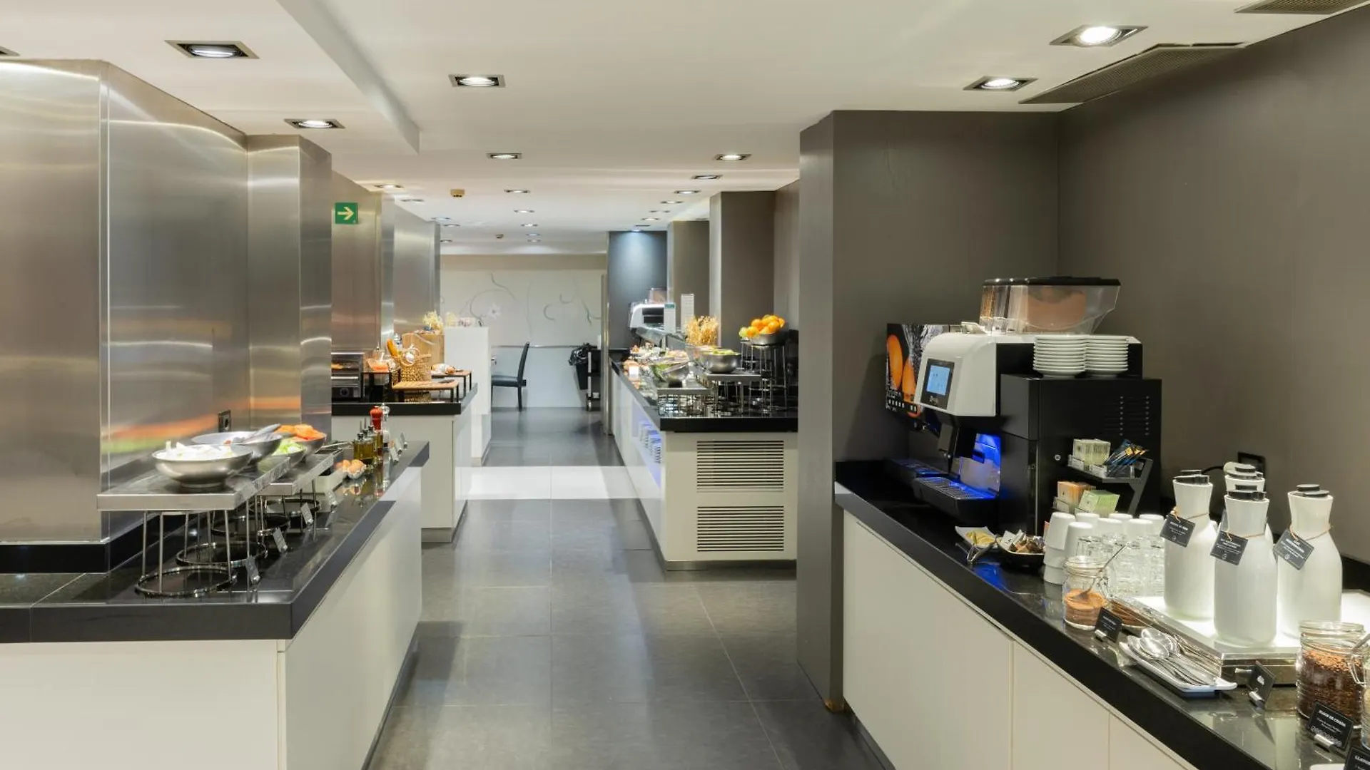 Hotel Ciutadella Barcelona 4*,